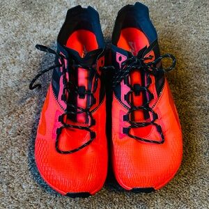 Altra Men's Athletic Shoes - Red and Black